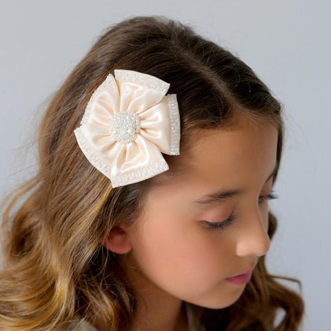 Luxury flower girl hair accessories handmade by sienna likes to party
