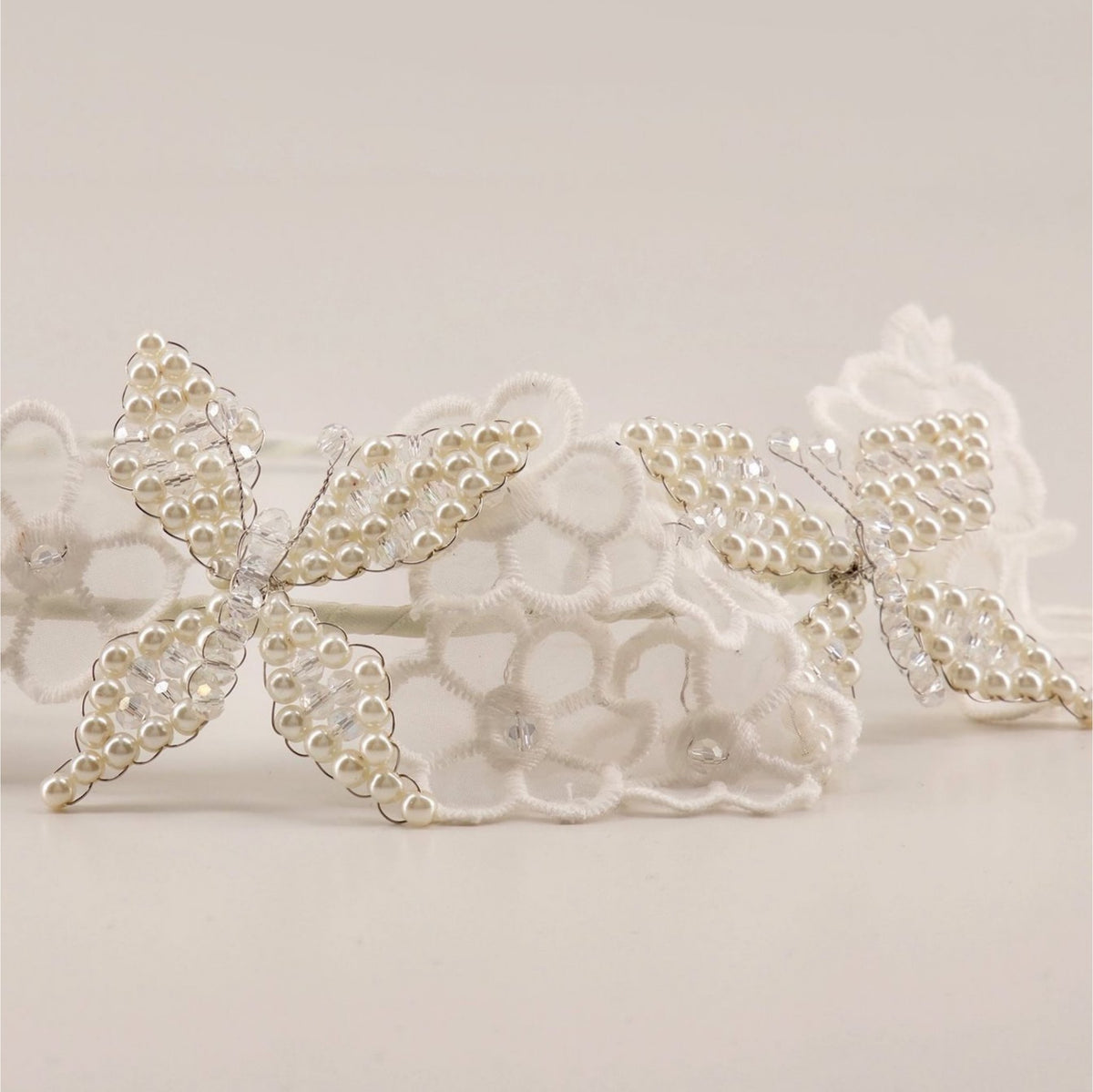 Designer Butterfly Accessories Luxury Flower Girl Hair Accessories