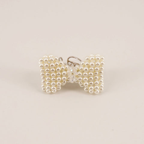 Designer pearl accessories rings | Sienna Likes To Party 