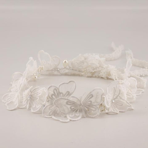 The Butterfly Effect Lace and Pearl Hair Garland.