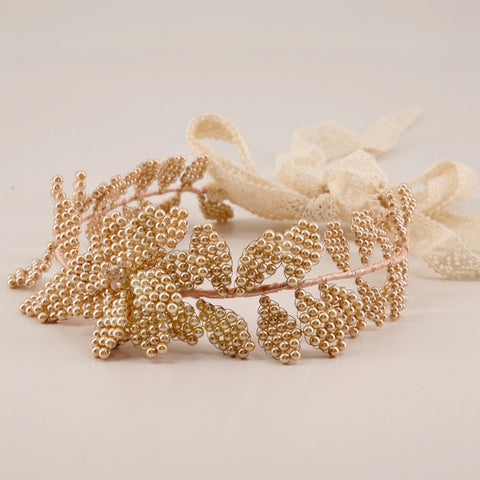 The Snowflake Pearl Luxury Hair Garland.